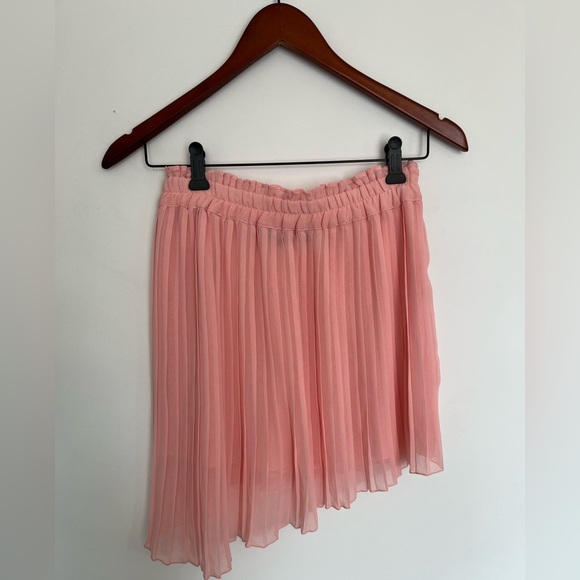 Zara Assymetrical Pink Pleated Skirt size XS - Picture 3 of 5
